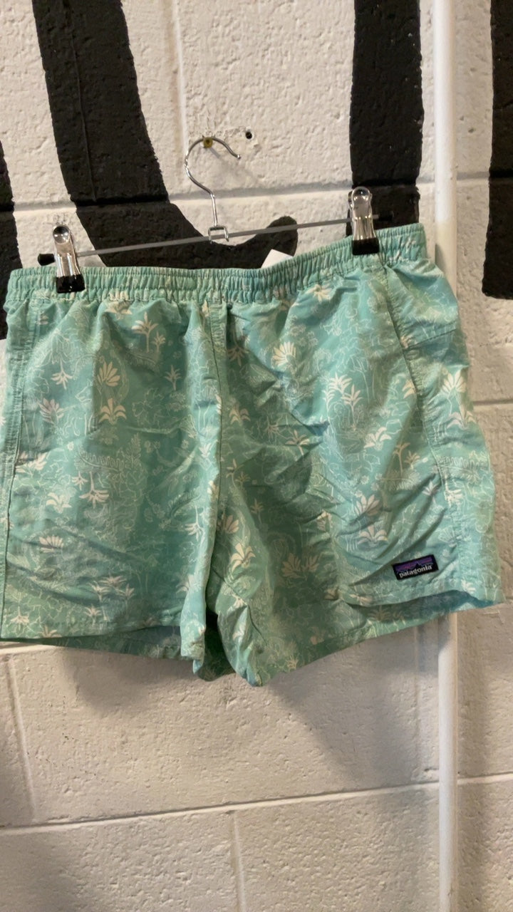 Patagonia Shorts M Women's Baggies™ Shorts - 5" Vjosa Green