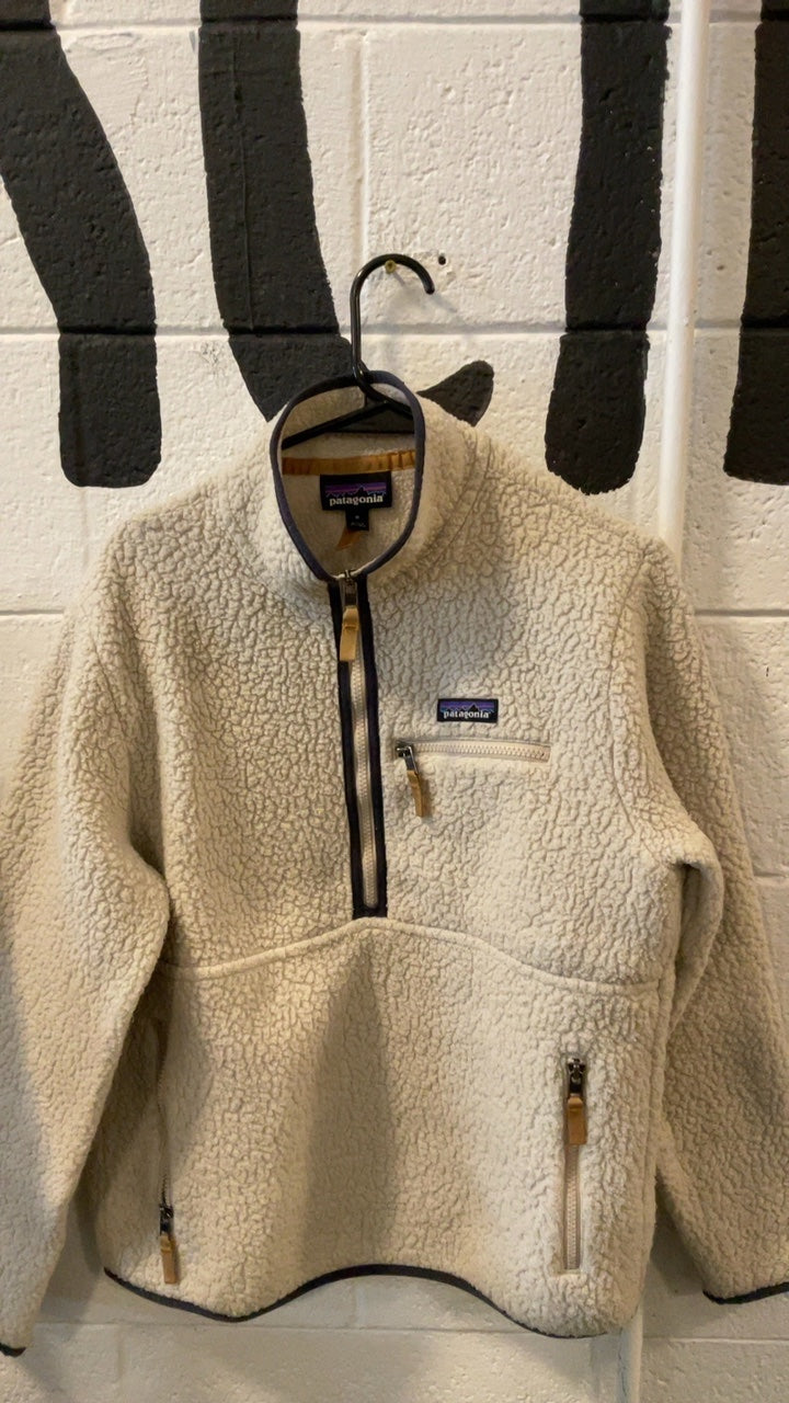 Patagonia Fleece Jacket (Half-Zip) (No Hood) W/M White Retro Pile Marsupial