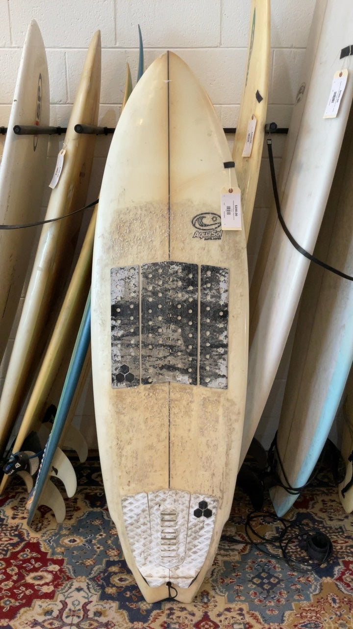 Aquasol Surfboard (Short) 5'10"