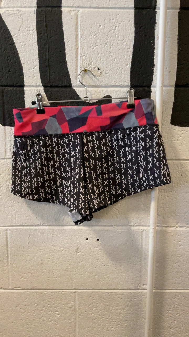 Title Nine Running Shorts S Black/White/Pink
