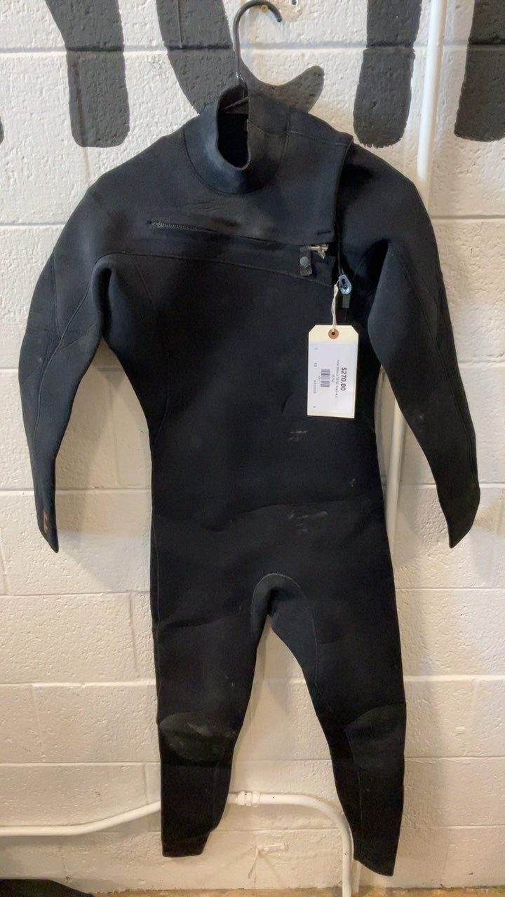 Feral Wetsuit M/Tall Black 4/3