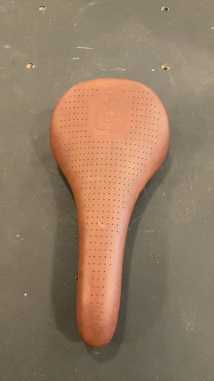 Ritchey Bike Parts (Saddle) Brown Vector Synthetic Leather