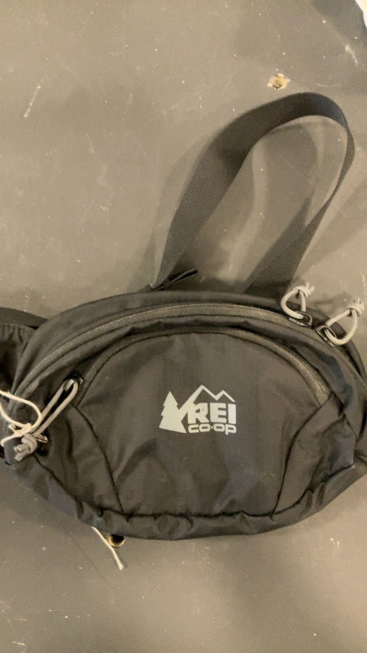 REI Fanny Pack Black