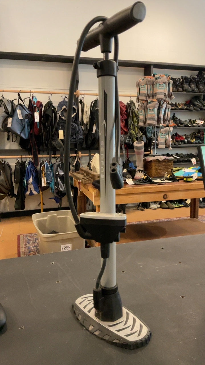 Serfas Bike Pump Grey/Black