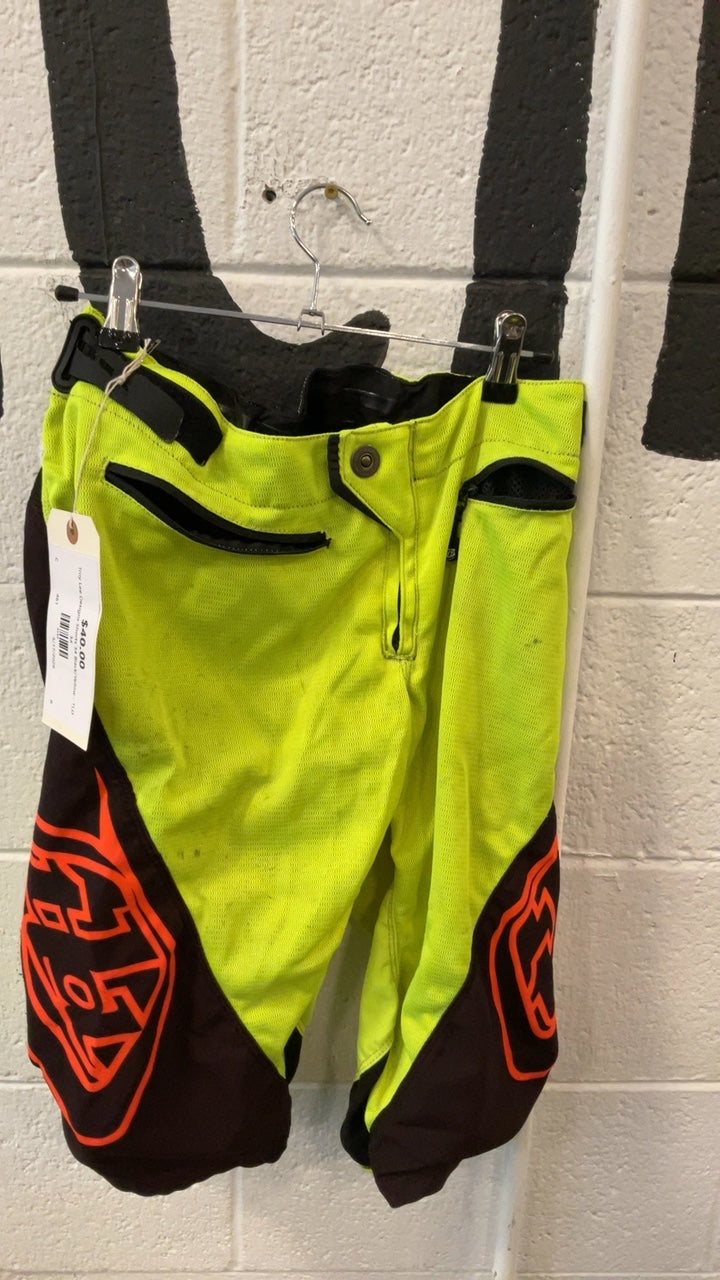 Troy Lee Designs Shorts 34 Black/Yellow - TLD