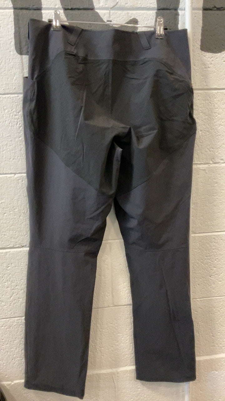 The North Face Pants M Black - Summit Series
