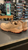 Salomon Shoes (Running) 8.5 Salmon