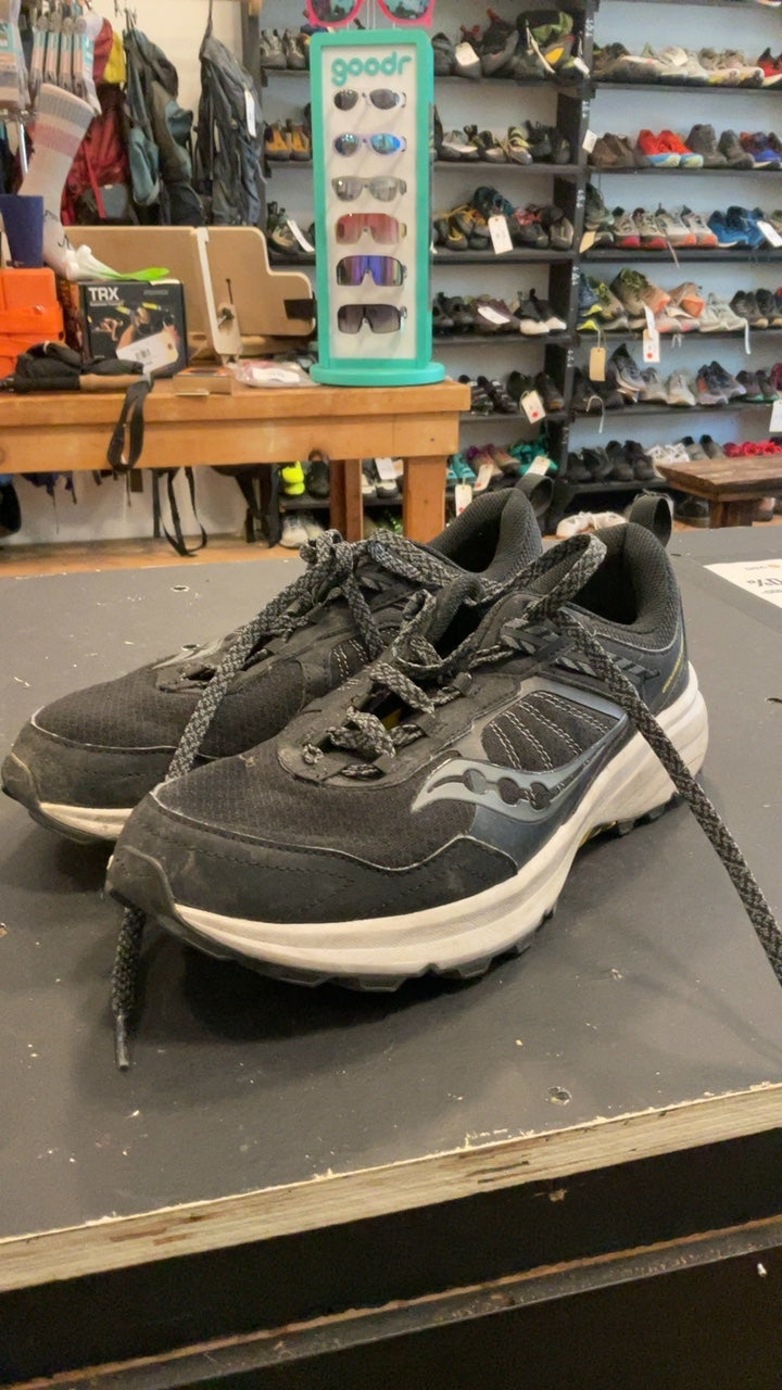 Saucony Shoes 11.5 Black - Trail Running