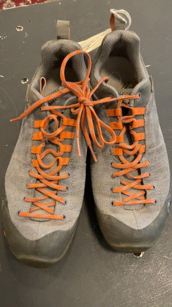 Merrell Shoes (Climbing Approach) W8.5/39 Grey/Orange Low Top
