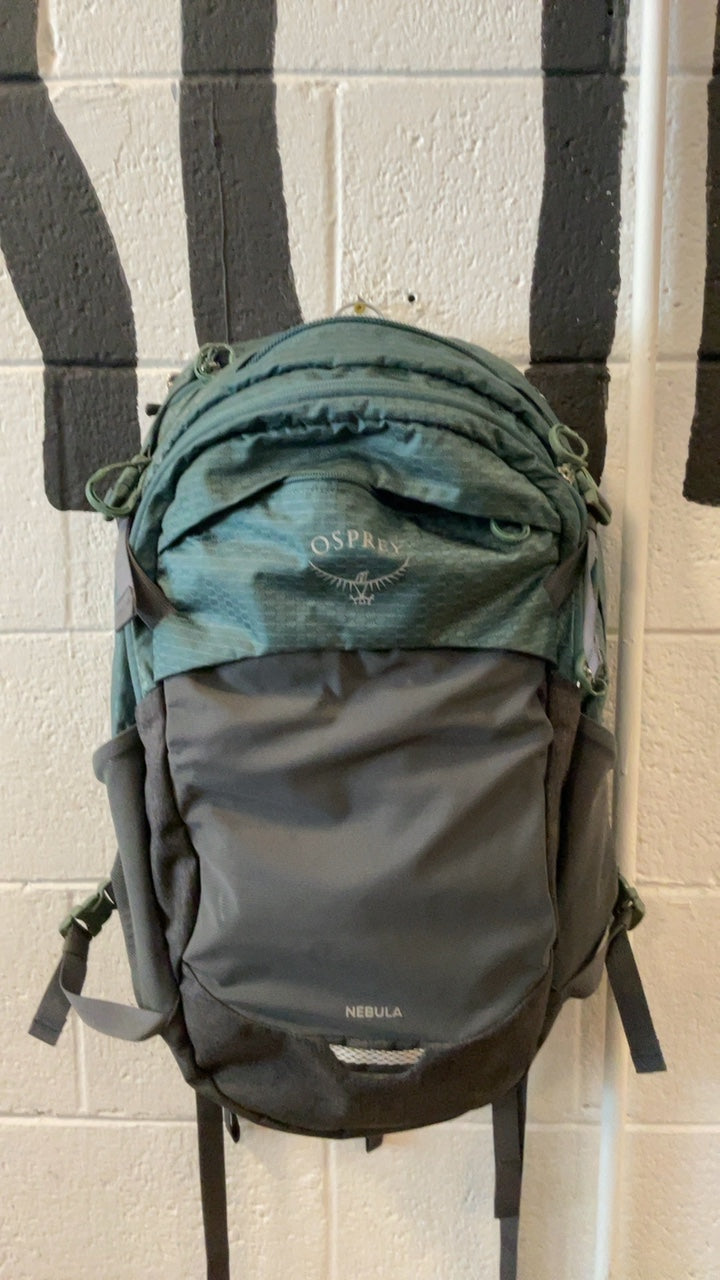 Osprey Backpack 32L Grey/Green Nebula