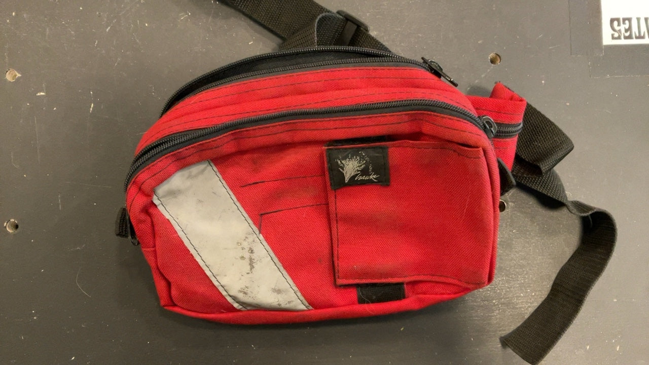 Hawke Fanny Pack Red