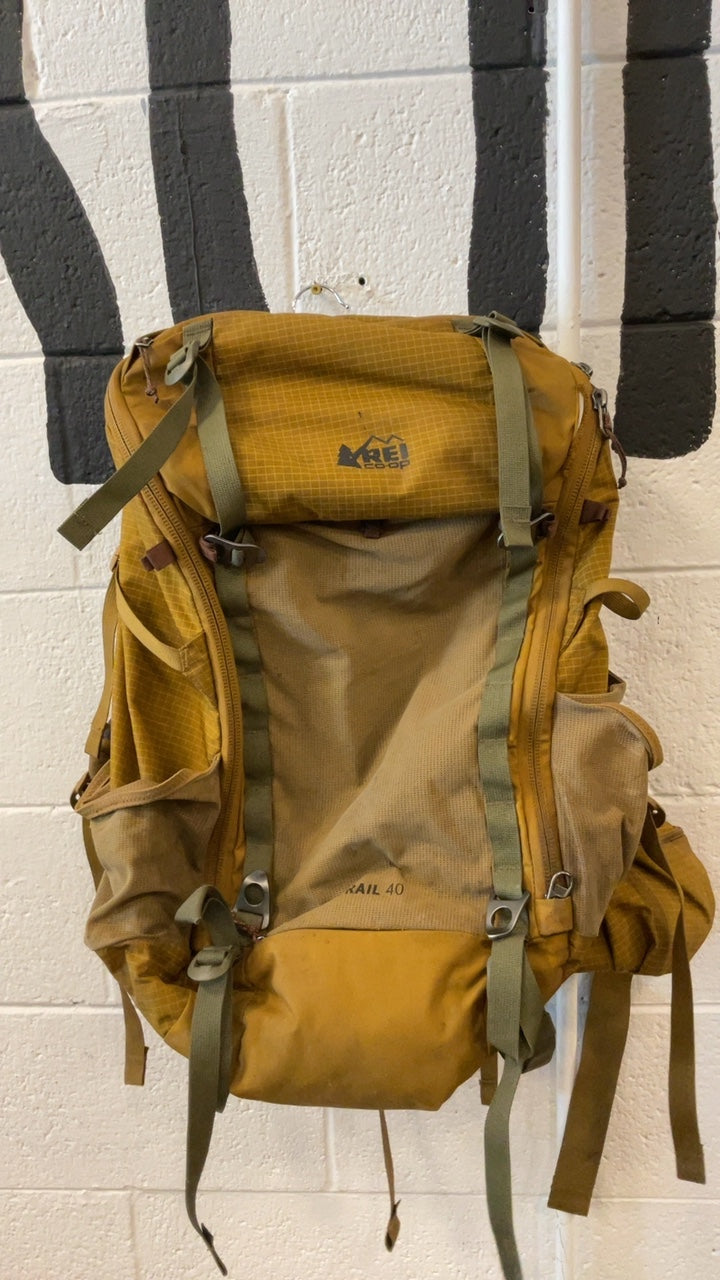 REI Backpack 40L Brown Trail 40