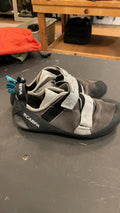 Scarpa Shoes (Climbing) 10/43 1/2 Grey Origin