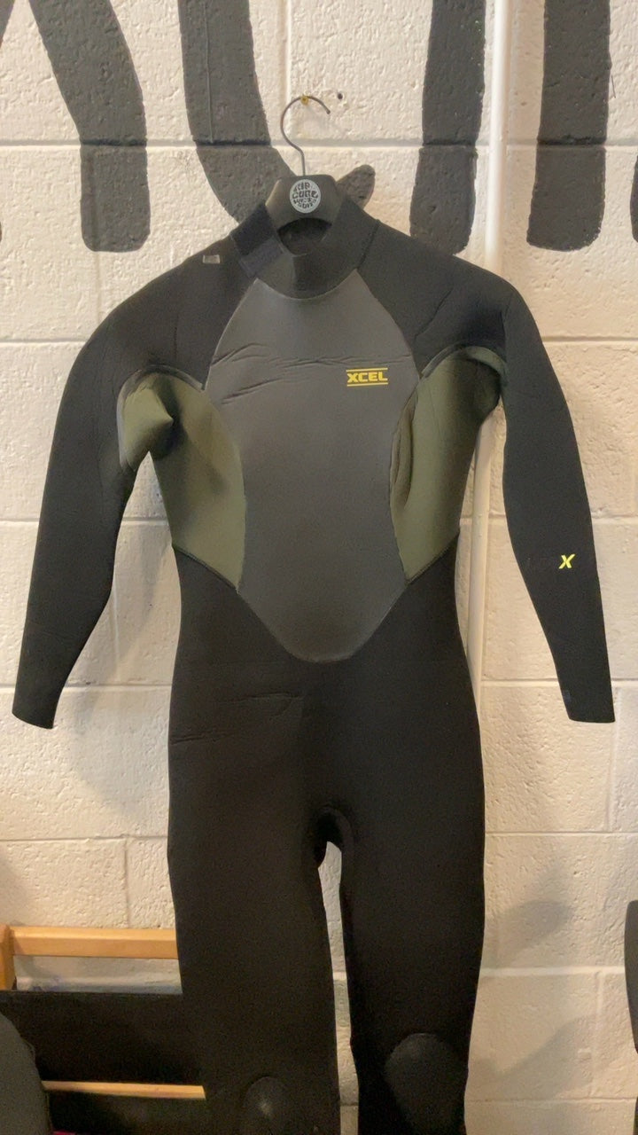 Xcel Wetsuit 6 Black/Green