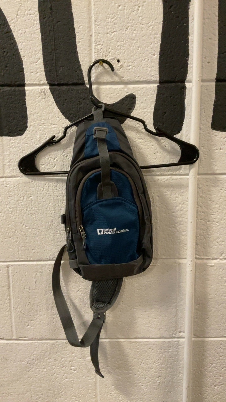 National Park Foundation Sling Bag Blue/Grey