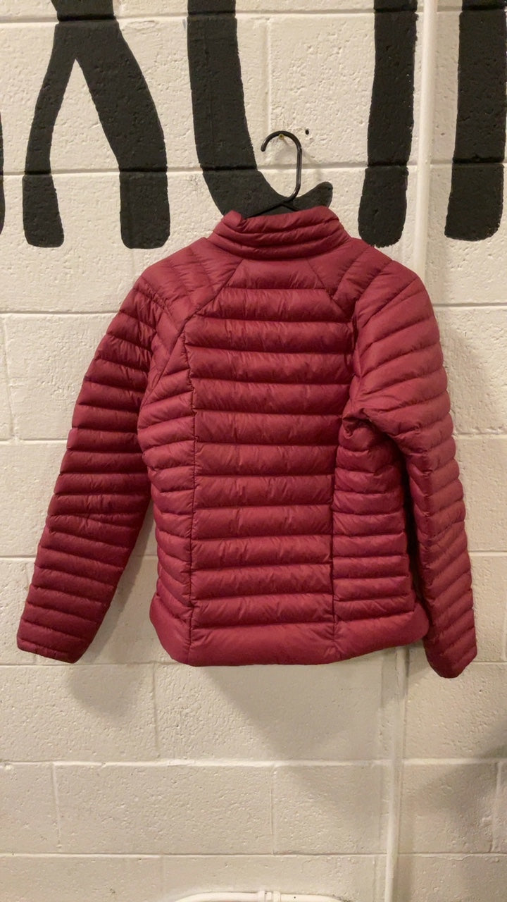 Patagonia Down Jacket (Full Zip) (No Hood) W’s S Red