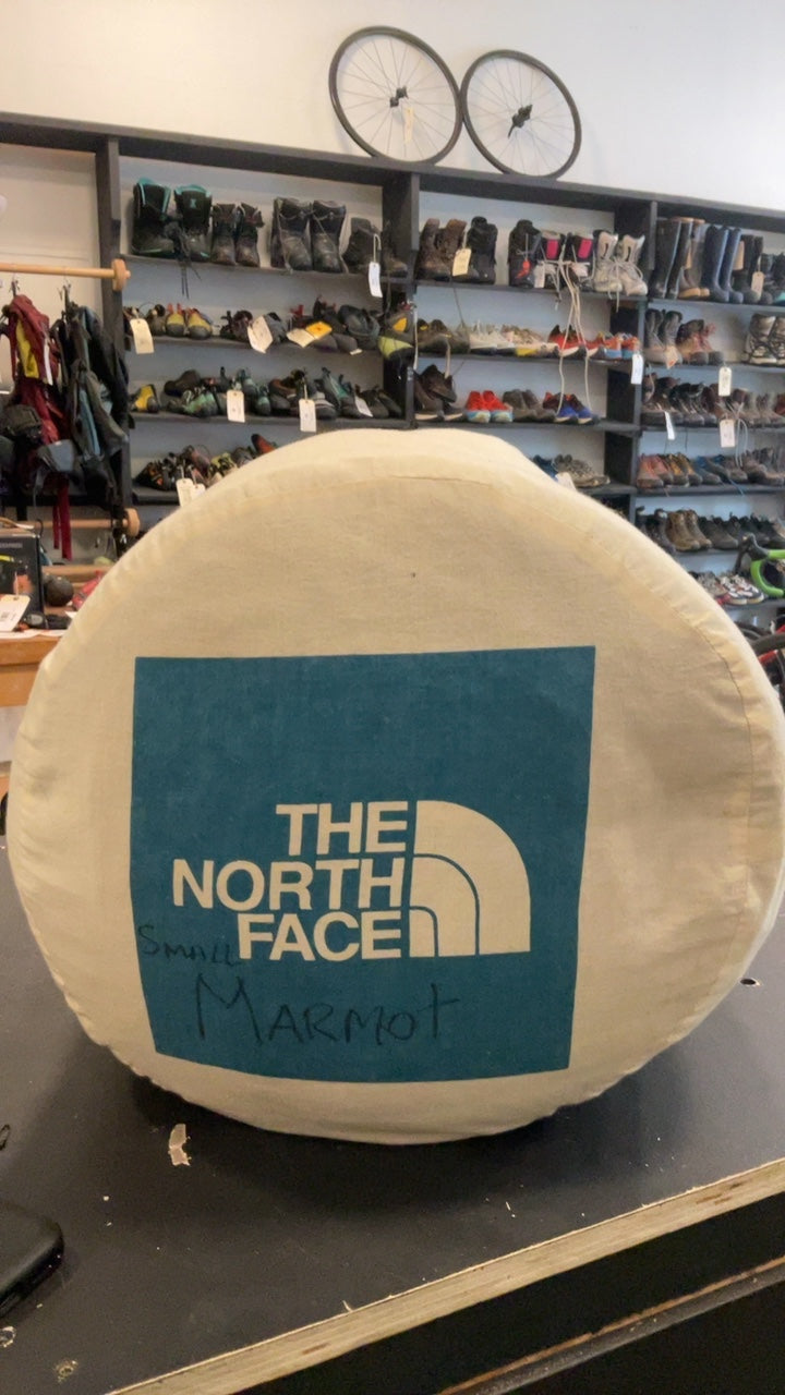 The North Face Sleeping Bag (Synthetic) Blue