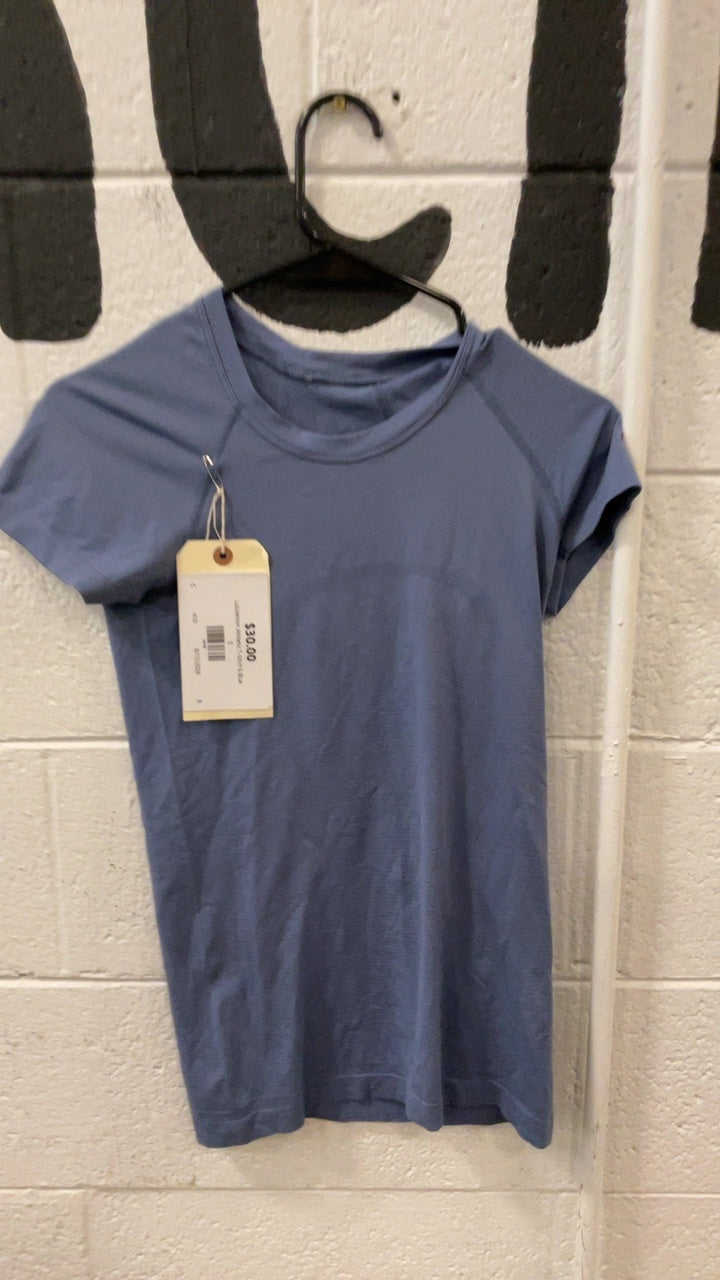 Lululemon Athletic T-Shirt S Blue