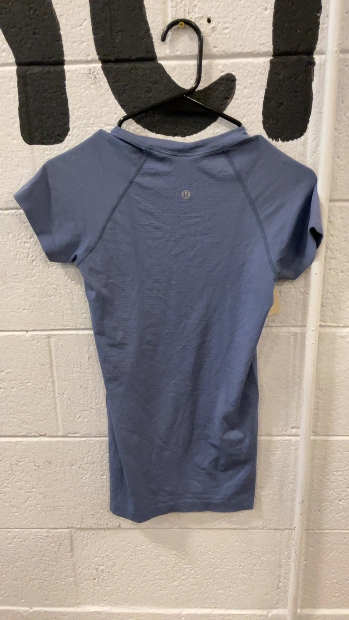 Lululemon Athletic T-Shirt S Blue