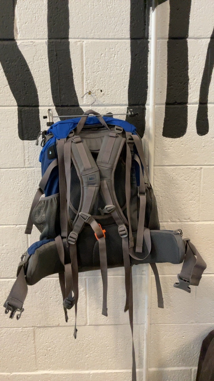 REI Passage 40 Backpack Youth Blue/Grey