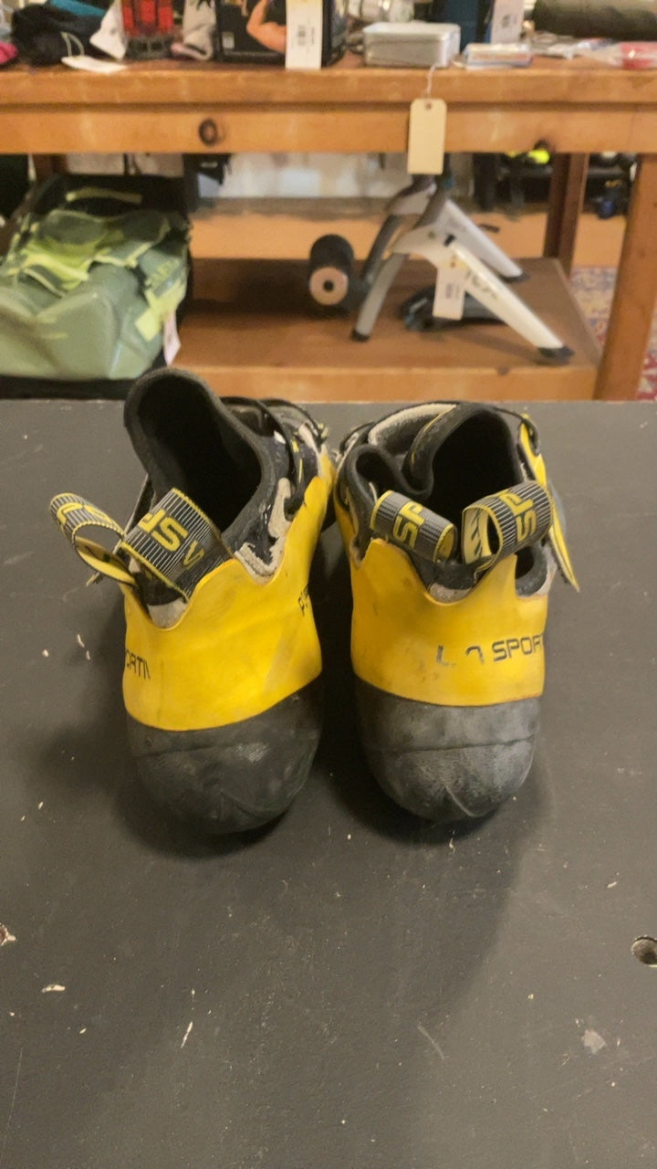 La Sportiva Solution Shoes (Climbing) 43/10 Yellow/White/Black