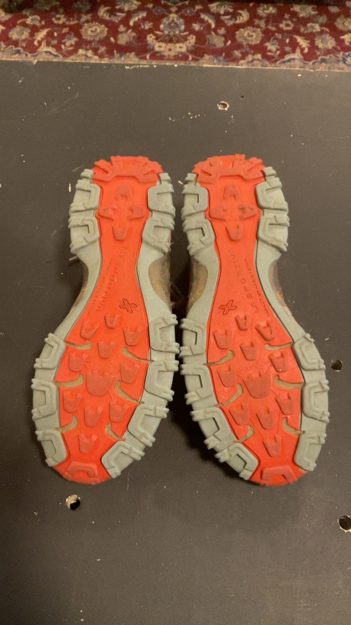 La Sportiva W's Bushido II Shoes (Trail) W's 39/7.5 Grey/Orange