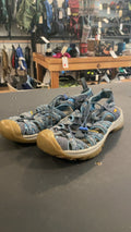 Teva Newport Water Shoes 7.5 Blue