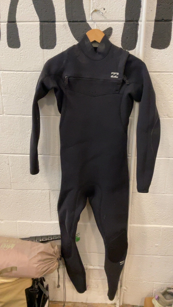 Billabong 4/3mm Furnace Comp Wetsuit M Black