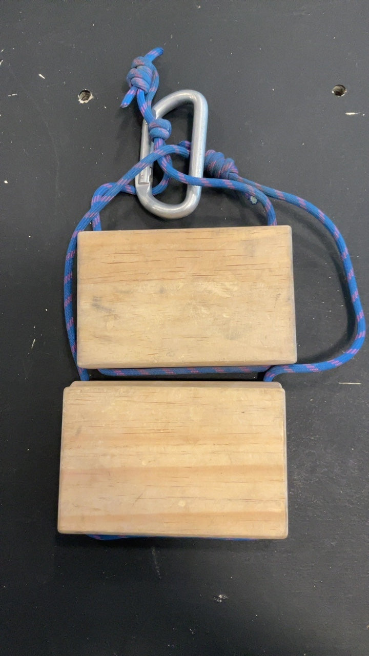 MetoliusWood Rock Rings II Hangboard Brown/Blue