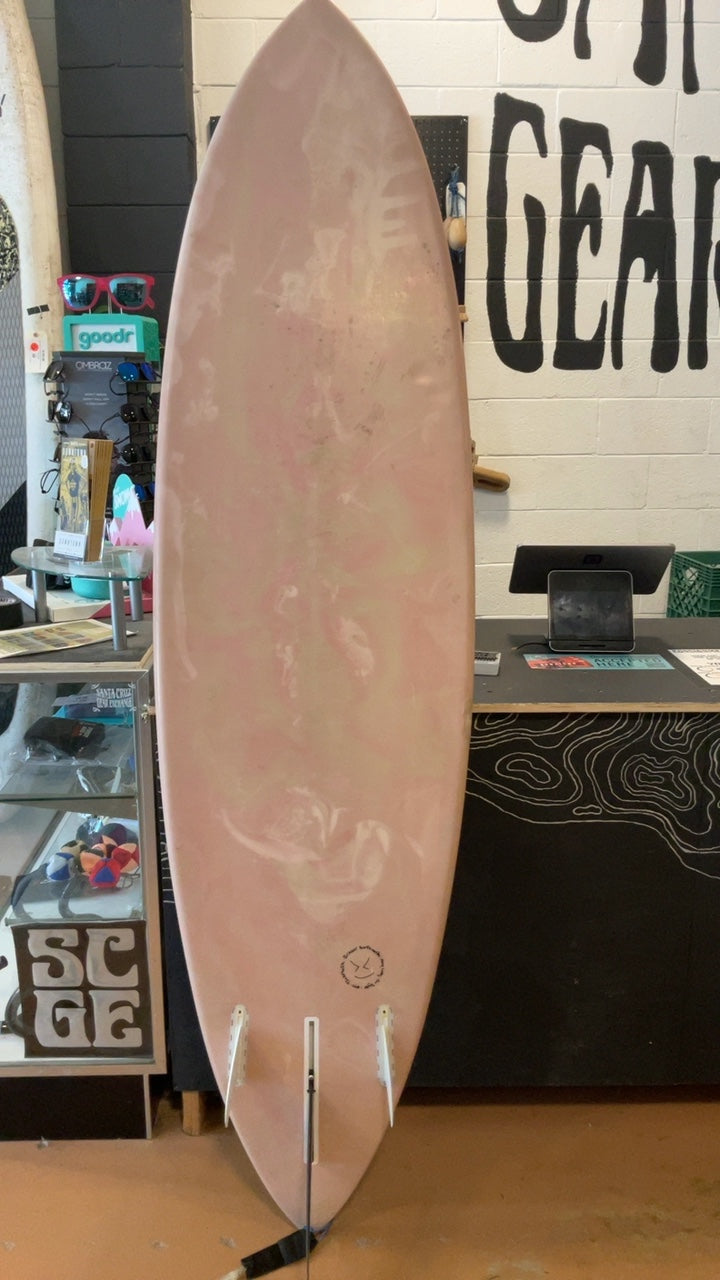 Brinker Surfboard (Mid) 7' 2 Pink/White (With FCS Board Bag)