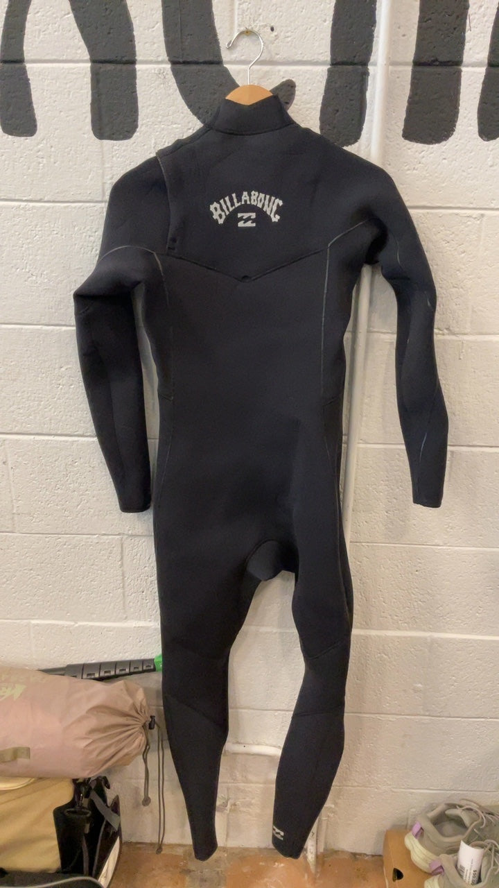 Billabong 4/3mm Furnace Comp Wetsuit M Black