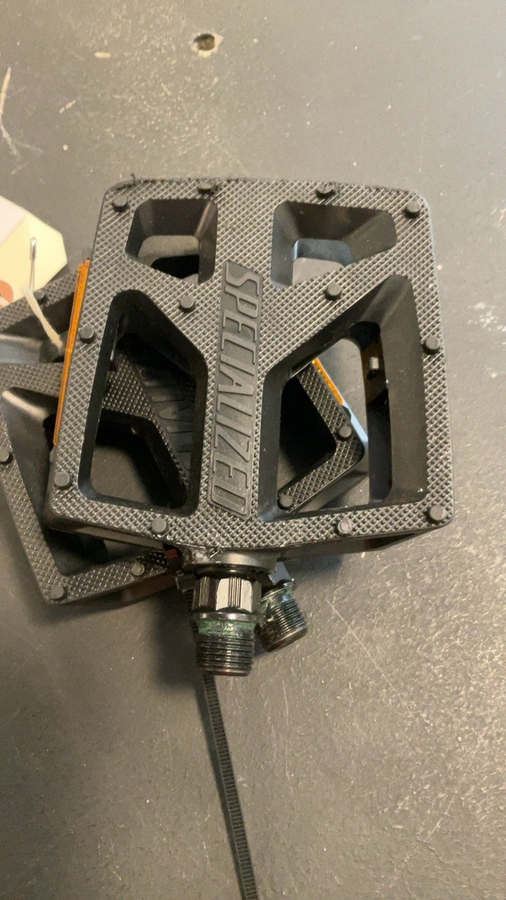 Specialized Bike Parts (Pedals) Black Flats