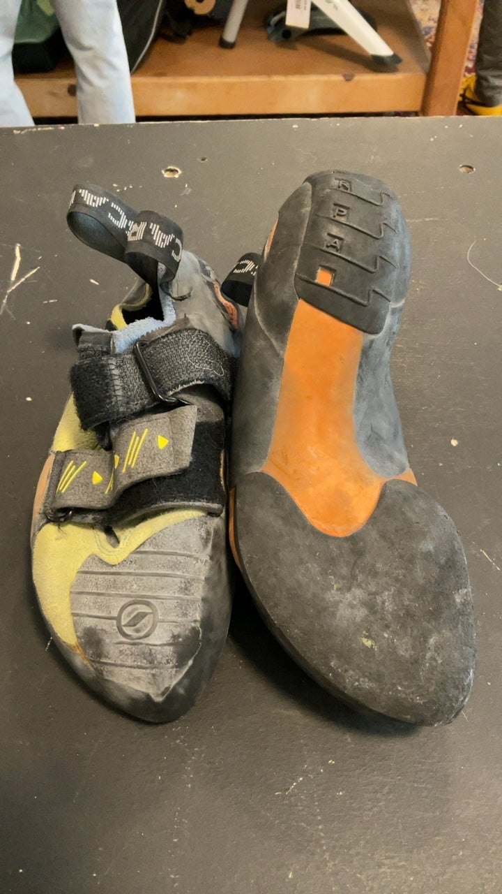 Scarpa Shoes (Climbing) 37 Orange/Yellow/Black/Blue