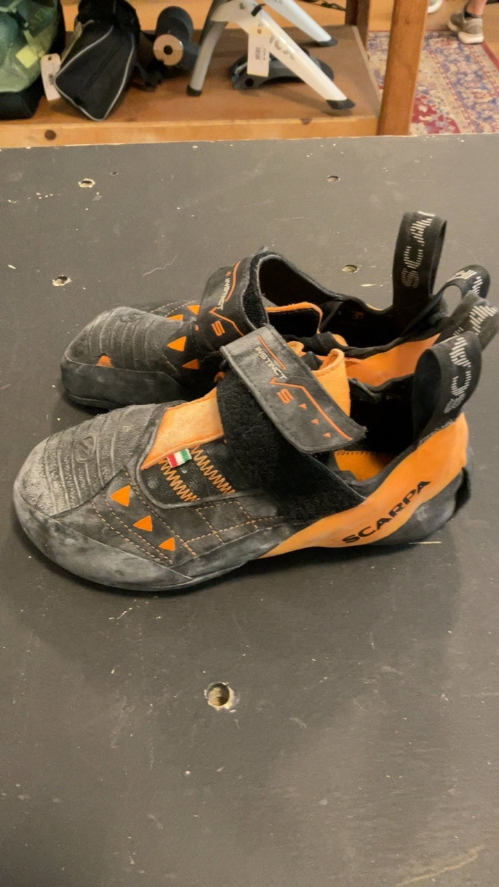 Scarpa Instinct Shoes (Climbing) 37 Orange/Black