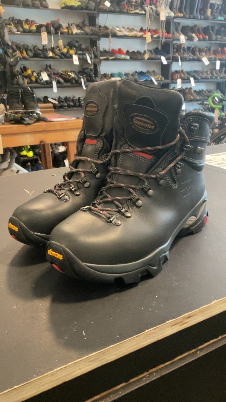 Zamberlan Shoes 9.5 Black