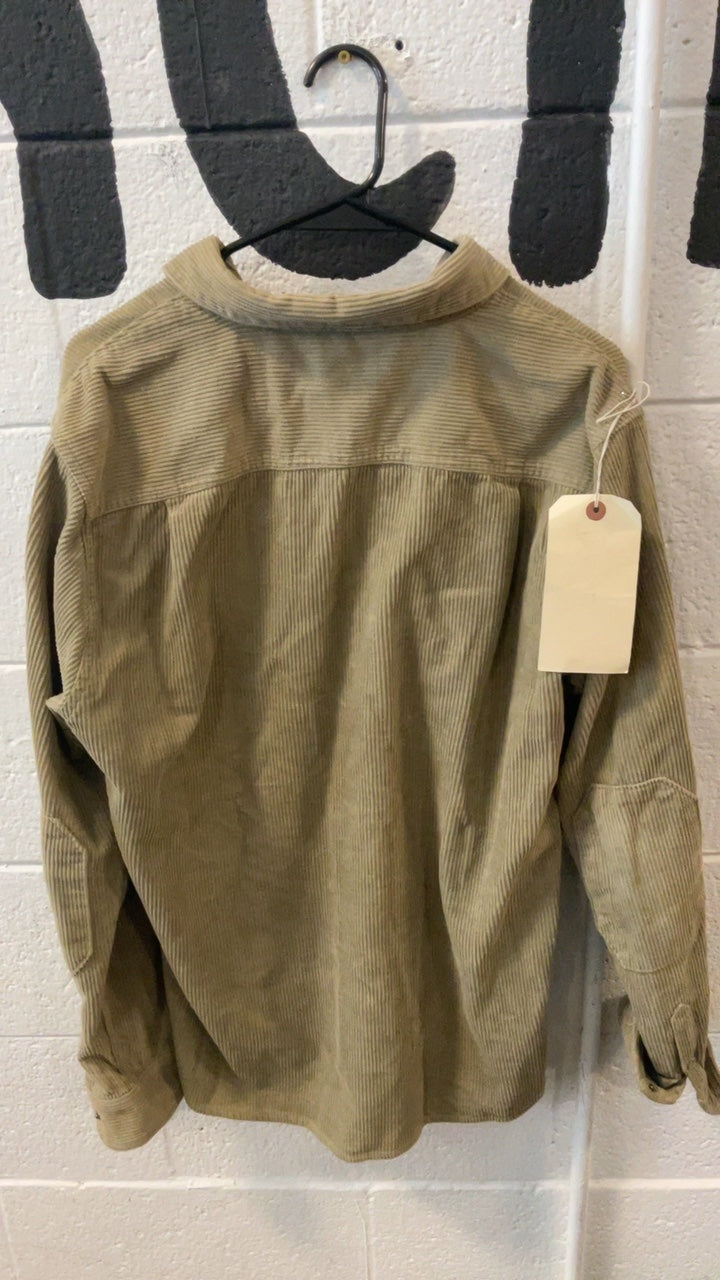 Roark Longsleeve (Button-Up) M Olive Corduroy
