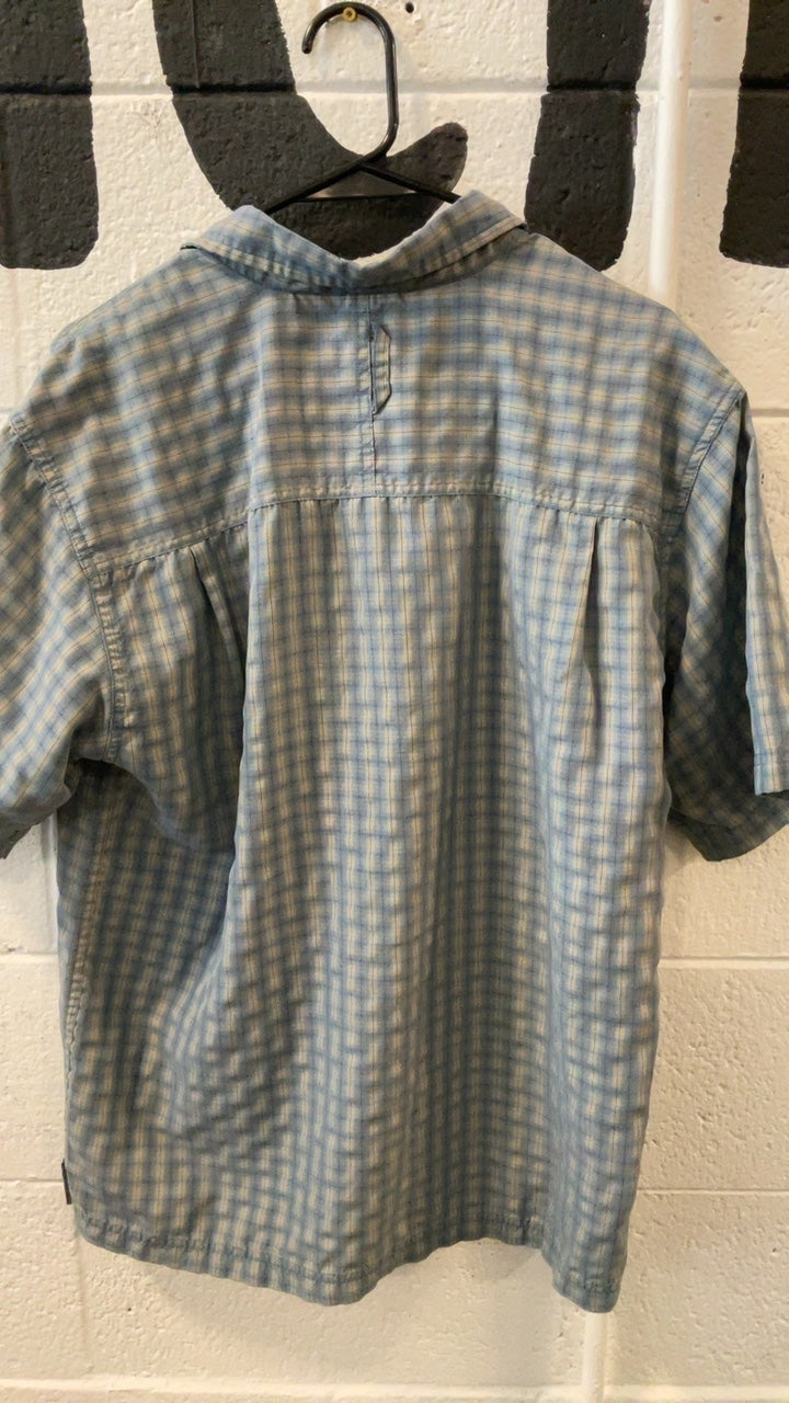 The North Face T-Shirt (Button Up) M Blue/White/Brown
