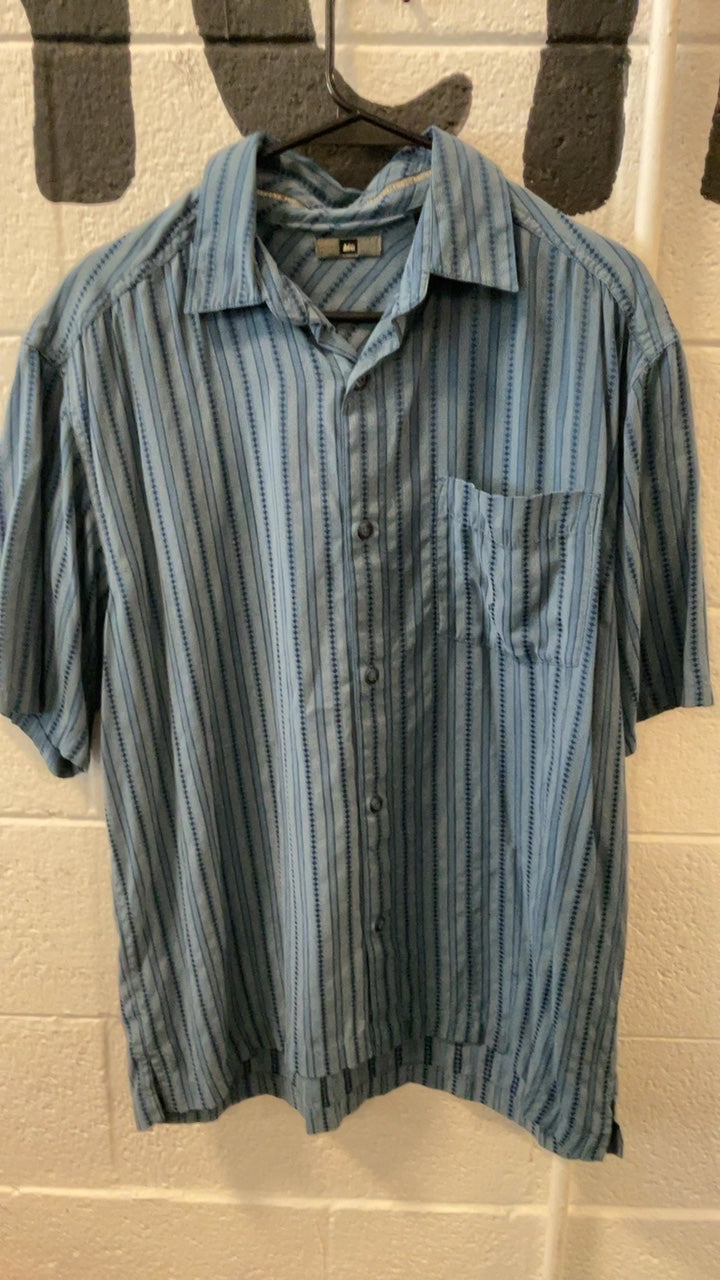 REI T-Shirt (Button Up) M Blue