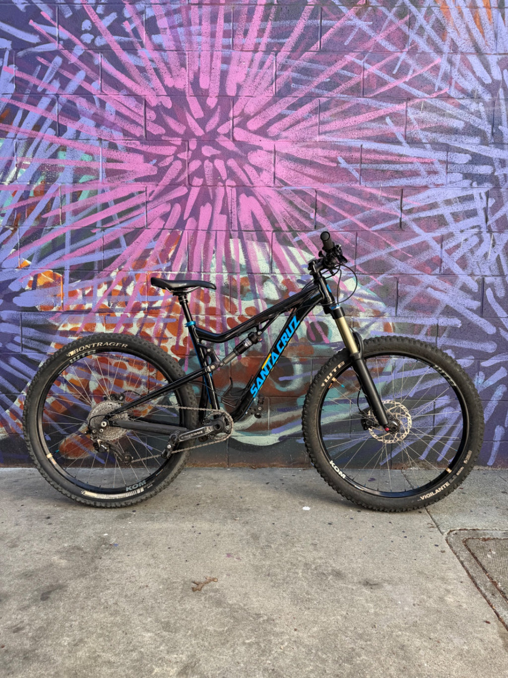 2014 Santa Cruz Bronson Bike M Black/Blue/Yellow