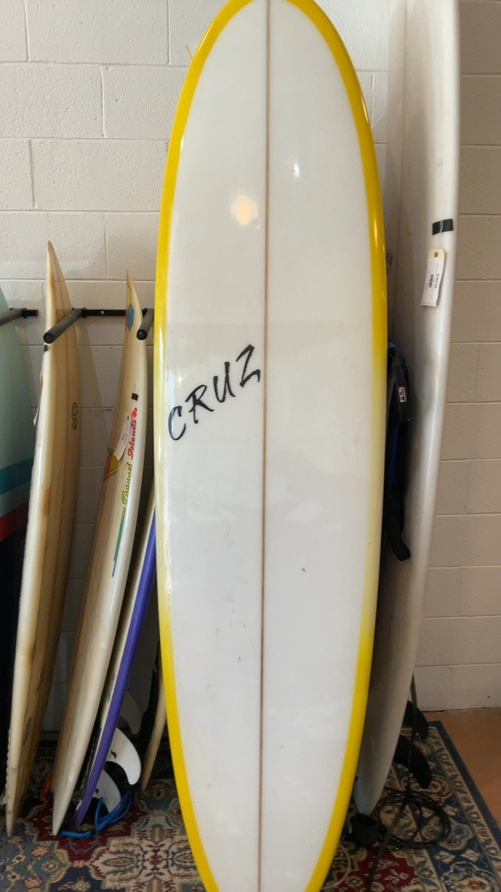 Cruz Surfboard (Longboard) 8'0 White and Yellow w/Bag and Fin