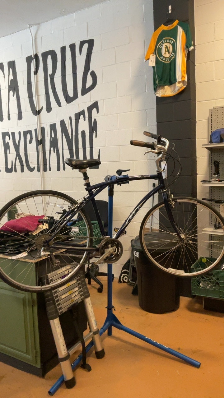 1999 GT Airstream Bike 18” Blue