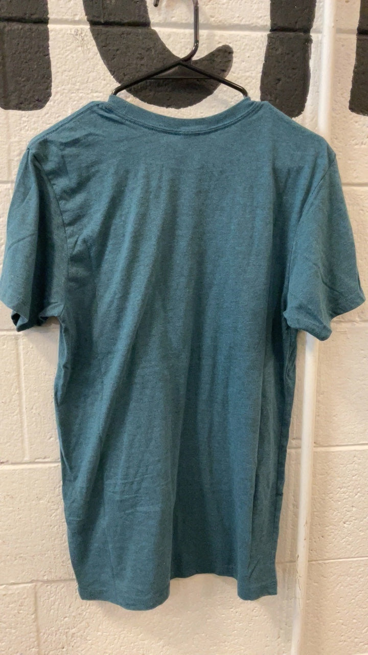 Sonoma Goods For Life Mountain T-Shirt M Blue
