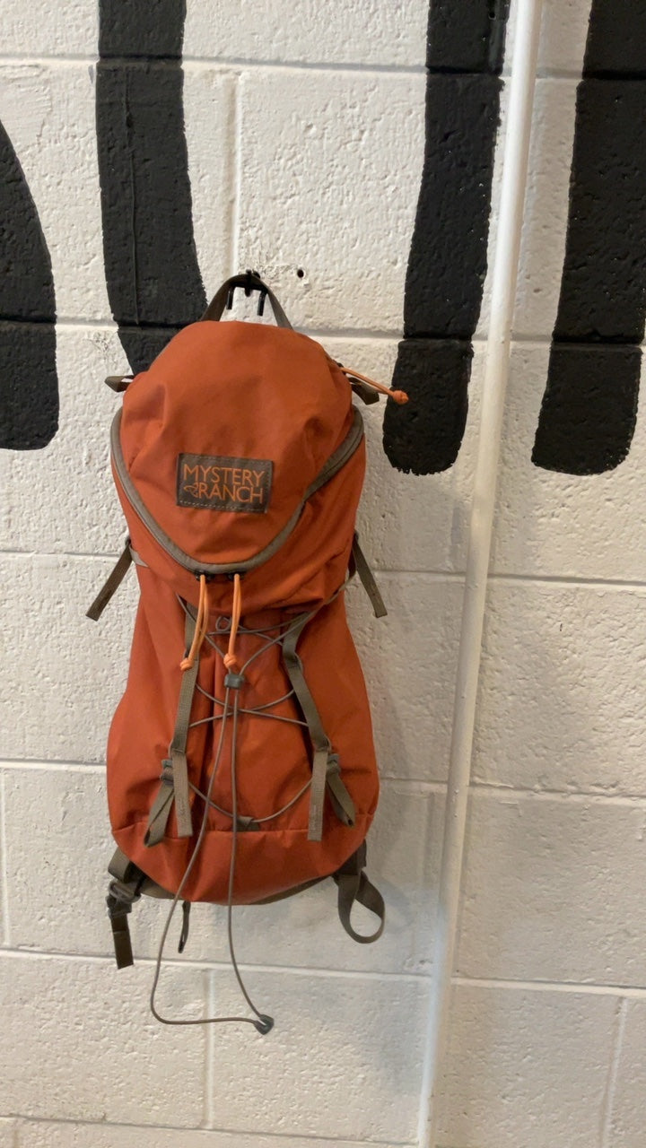 Mystery Ranch Backpack 20L Orange