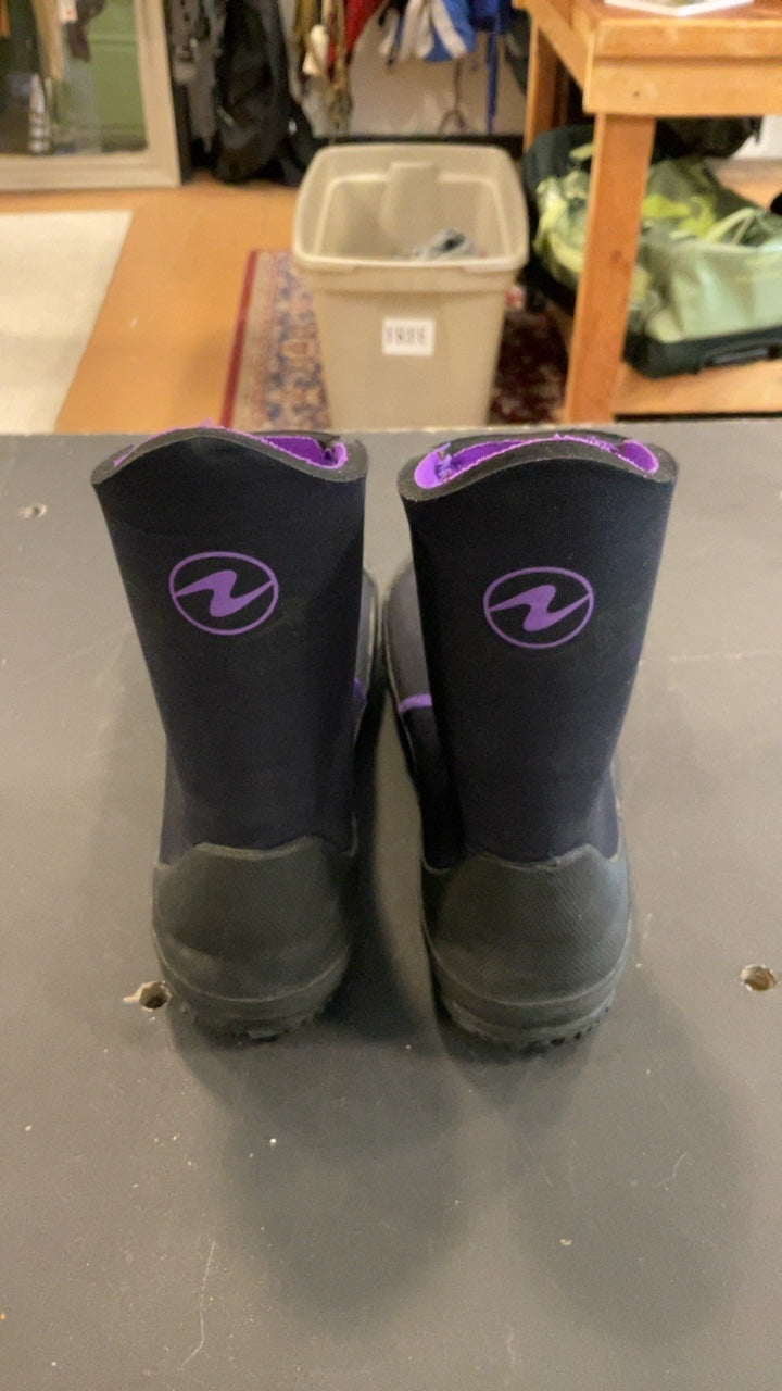 Aqua Lung Ellie 7mm Shoes (Surfing Booties) W's 7 Black/Purple