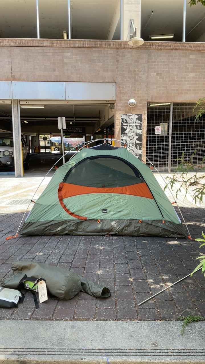 REI Camping (Tent) 2 Person Green Camp Dome