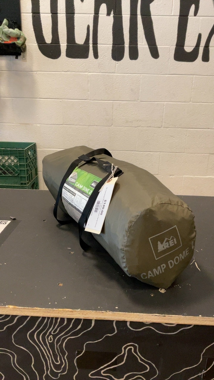 REI Camping (Tent) 2 Person Green Camp Dome