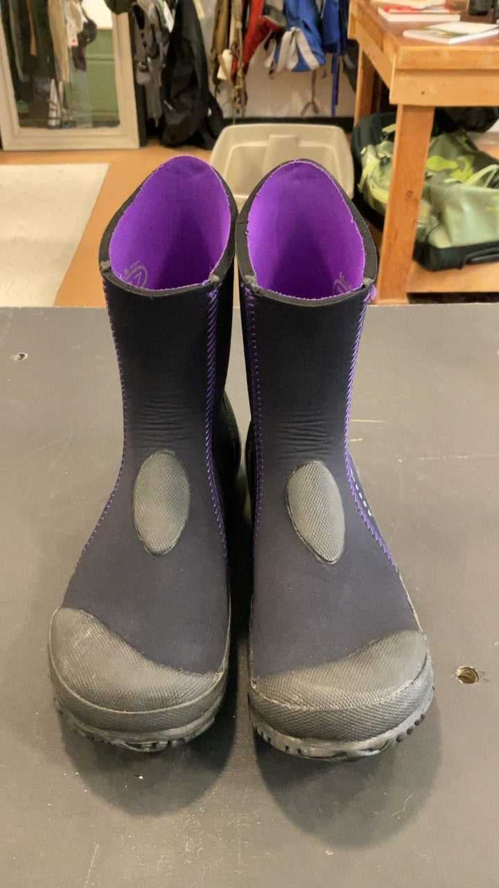 Aqua Lung Ellie 7mm Shoes (Surfing Booties) W's 7 Black/Purple