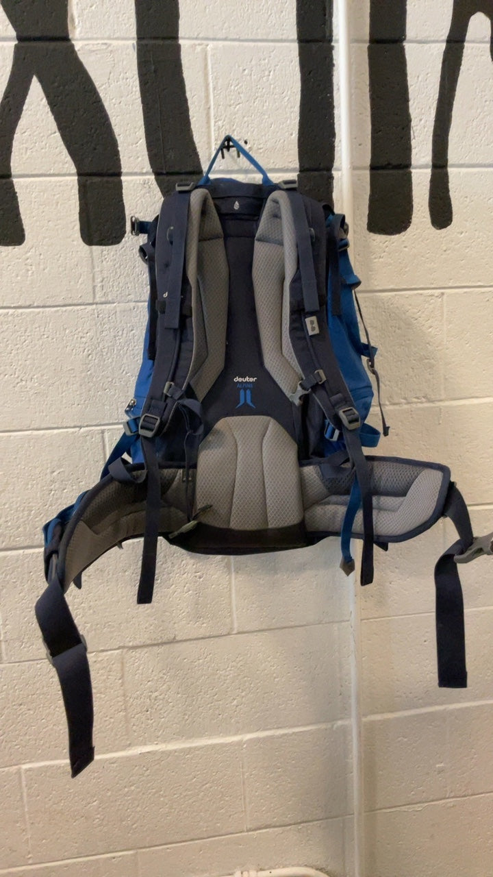 Deuter Backpack 45 Blue Guide