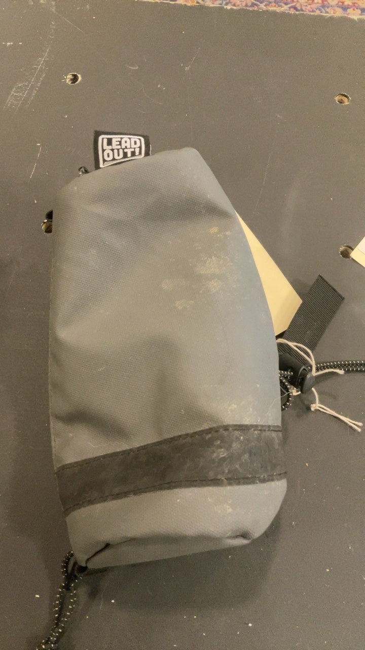 Lead Out! Bike Accessories (Handlebar Bag) Grey