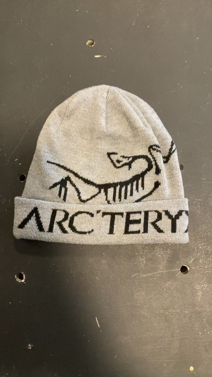 Arcteryx Beanie Grey